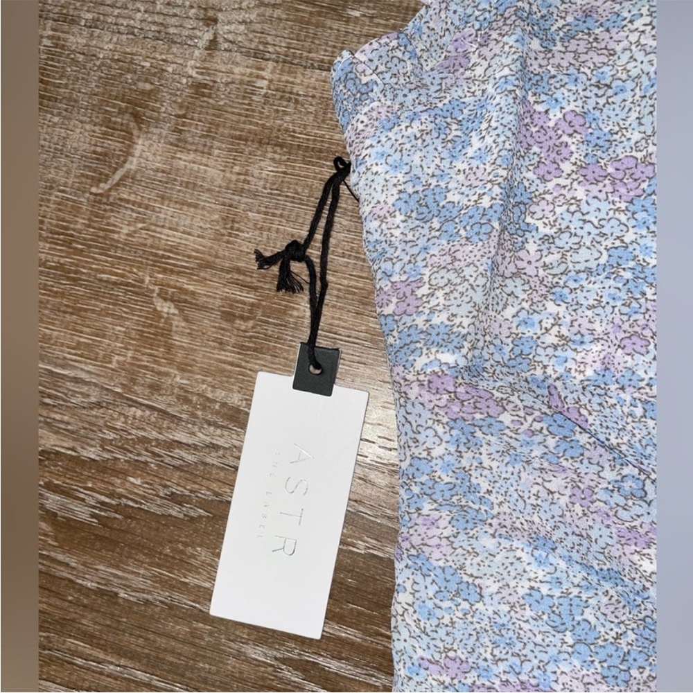 NWT Ruched Floral Camisole - Blue Multi Ditsy - Picture 5 of 7